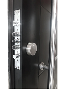 Puerta de Seguridad Premium c/ Barral de Acero 96 x 205 cm