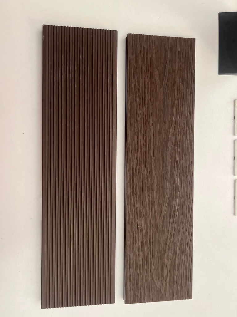 Deck WPC Co-Extruded 2da. Generación Línea Mile con Alfajias, Clips y Tornillos