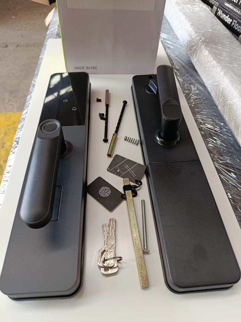 Cerradura Inteligente Multianclaje Wifi/Huella/Código/Tarjeta - Modelo Essential