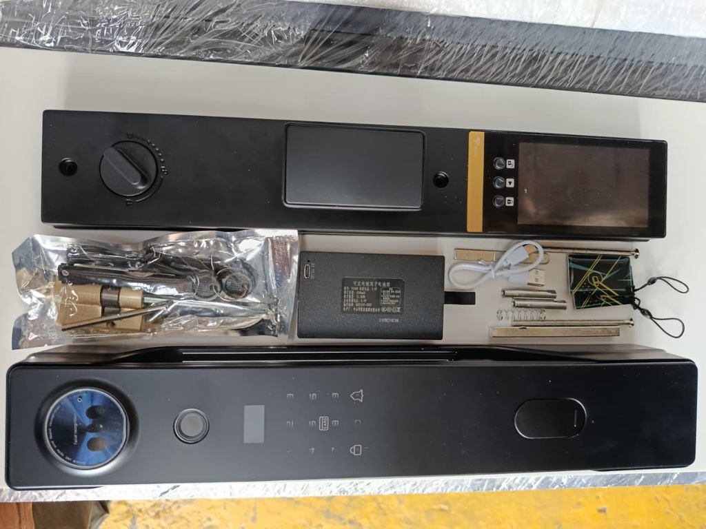 Cerradura Inteligente Multianclaje Wifi/Huella/Código/Tarjeta - Modelo Strong