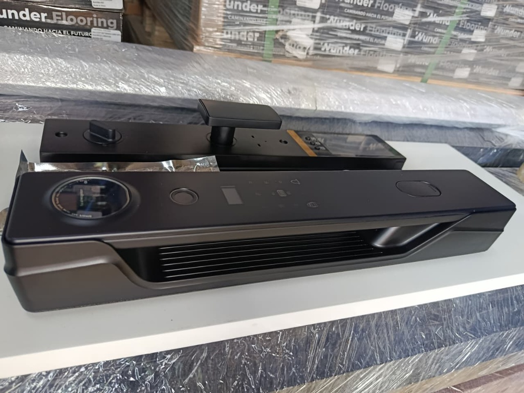 Cerradura Inteligente Multianclaje Wifi/Huella/Código/Tarjeta - Modelo Strong