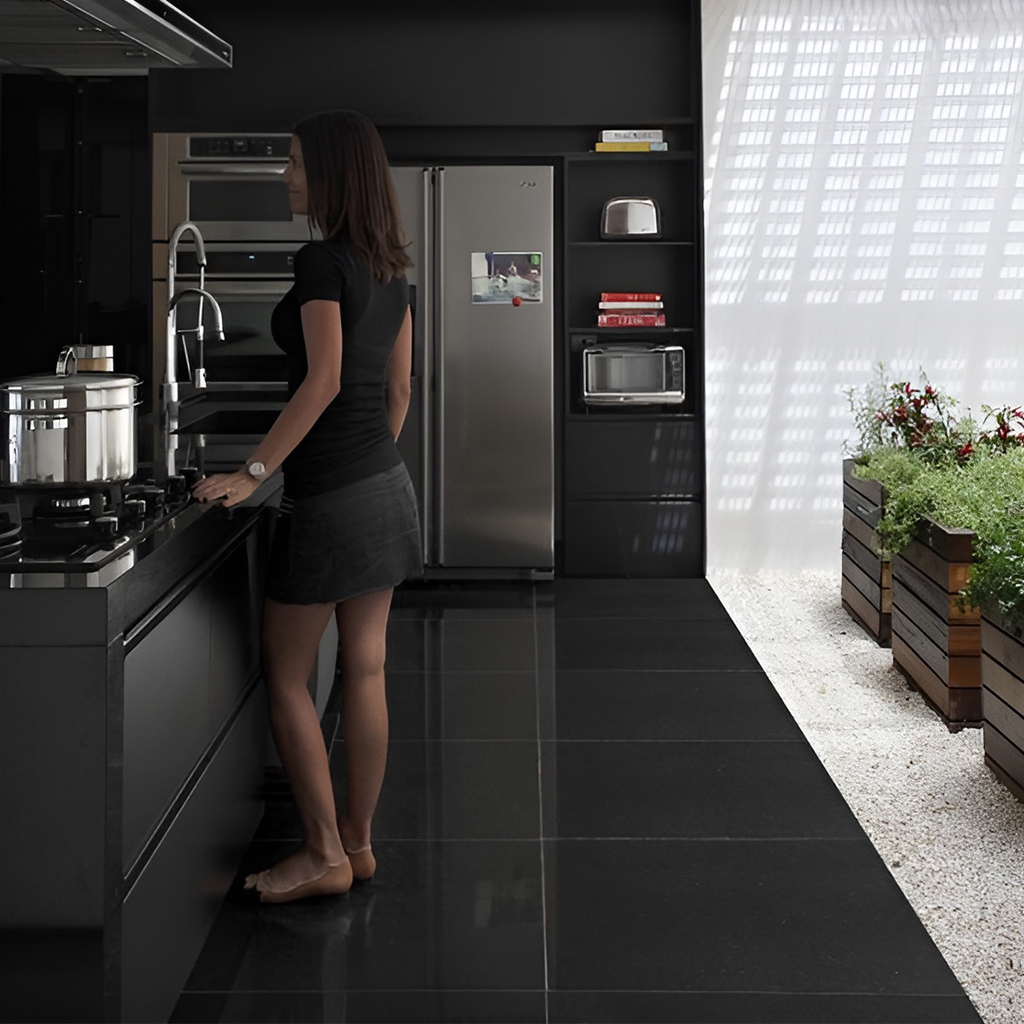 Porcelánico Negro Puro Brillante RC 60cm x 60cm