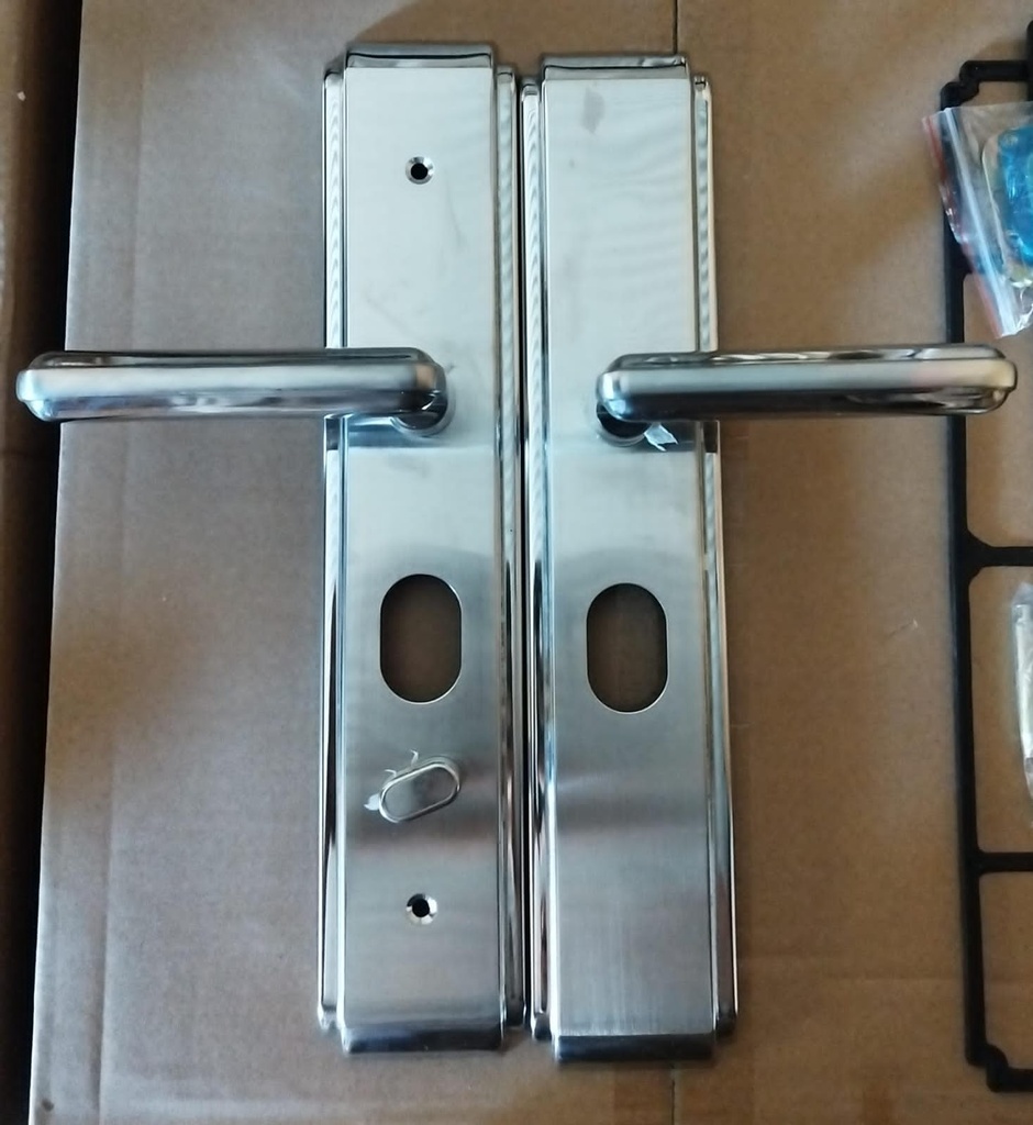 Manija (Doble) para puerta de Seguridad