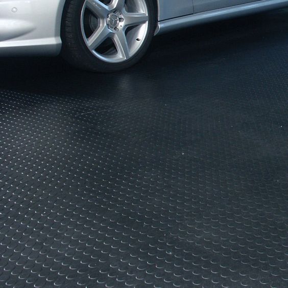 Piso de Goma Moneda Negro 3mm en Rollo 10 m2