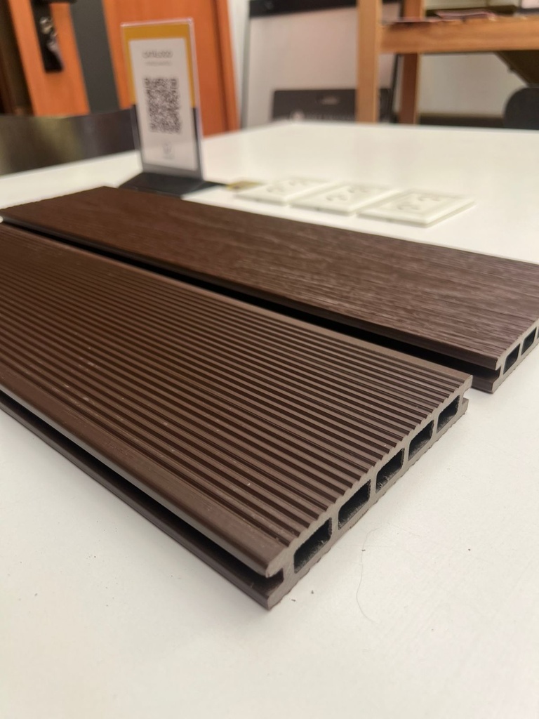 [DCKCECH01] Deck WPC Co-Extruded Línea Mile con Alfajias, Clips y Tornillos M2: 87.900$ (Chocolate (5))
