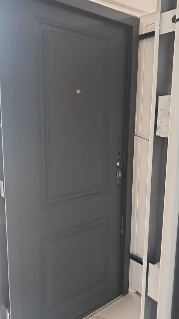 Puertas de Seguridad Modelo SR -  50 mm - Blanco/Negro